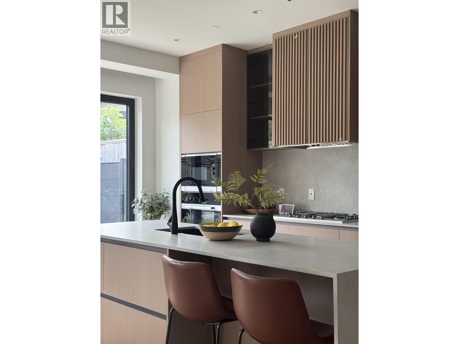 2 3460 W 14th Avenue, Vancouver, British Columbia  V6R 2W1 - Photo 6 - R3056703