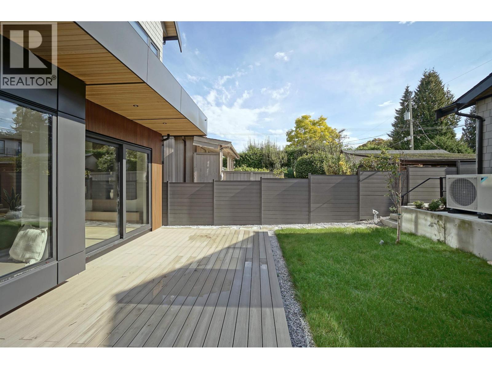 2 3460 W 14th Avenue, Vancouver, British Columbia  V6R 2W1 - Photo 33 - R3056703