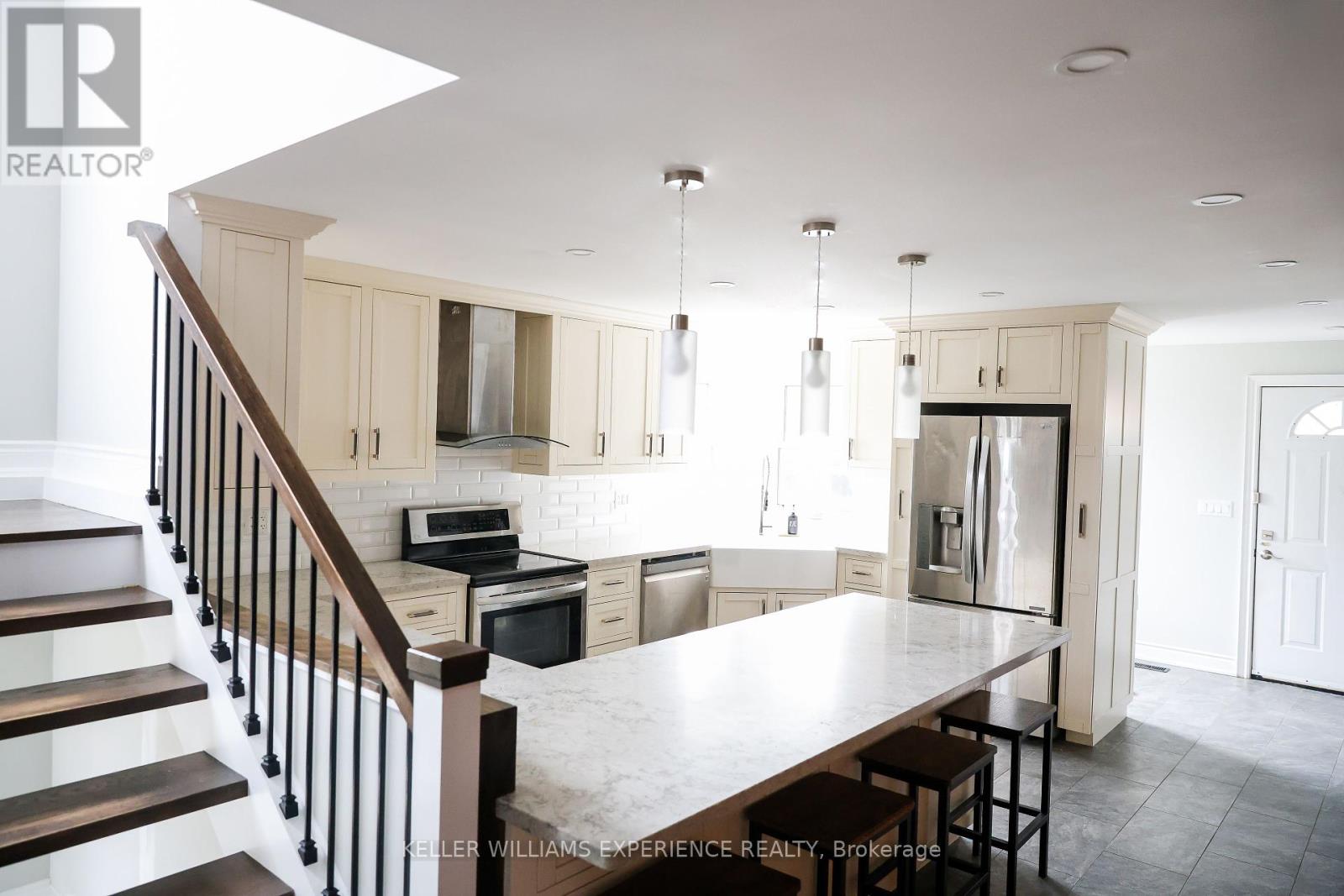 2233 4th Line, Innisfil, Ontario  L0L 1K0 - Photo 16 - N12457876
