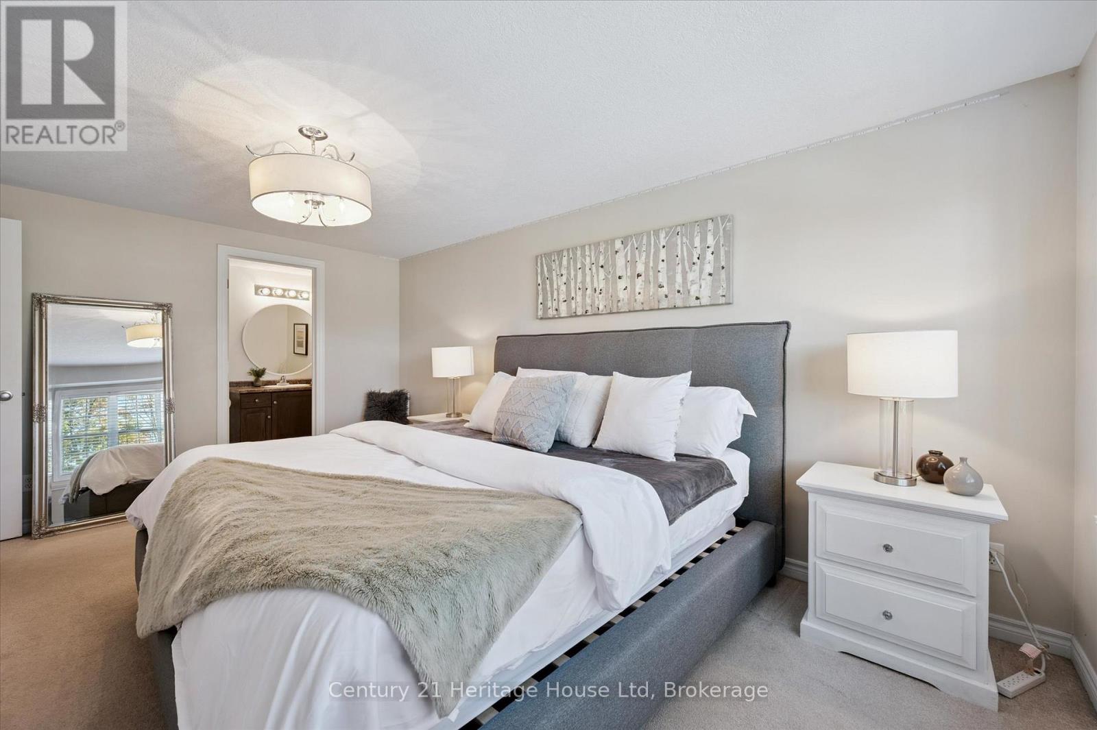 122 Creighton Avenue, Guelph, Ontario  N1E 0H8 - Photo 27 - X12457443