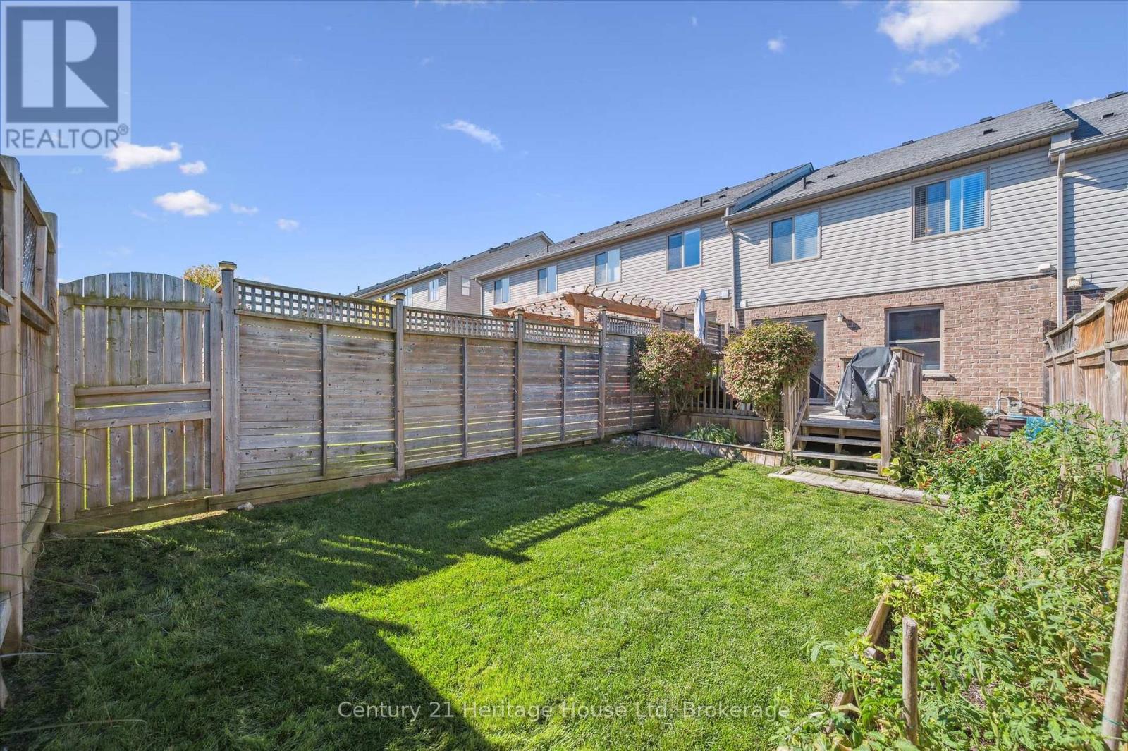 122 Creighton Avenue, Guelph, Ontario  N1E 0H8 - Photo 35 - X12457443
