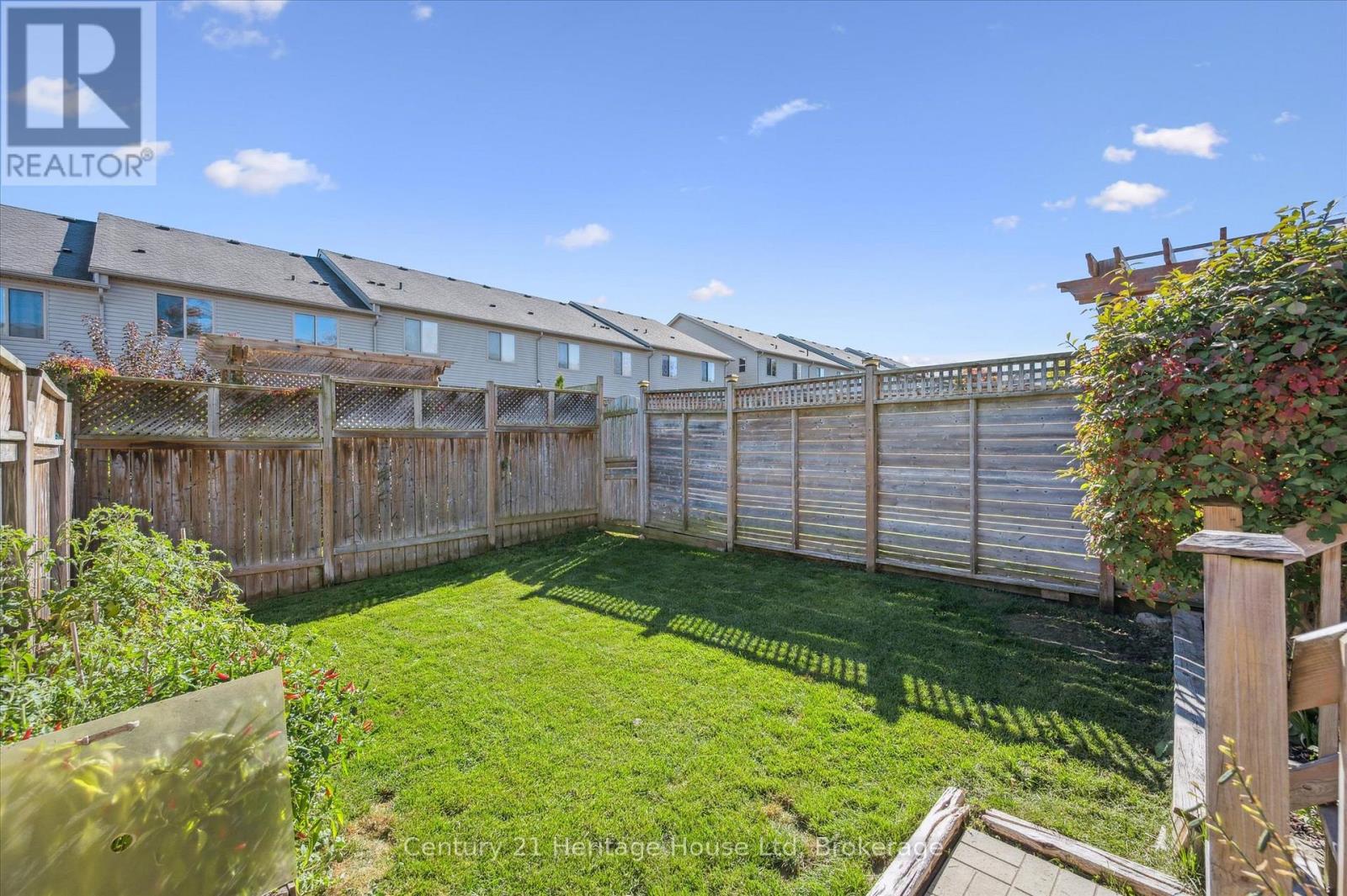 122 Creighton Avenue, Guelph, Ontario  N1E 0H8 - Photo 36 - X12457443