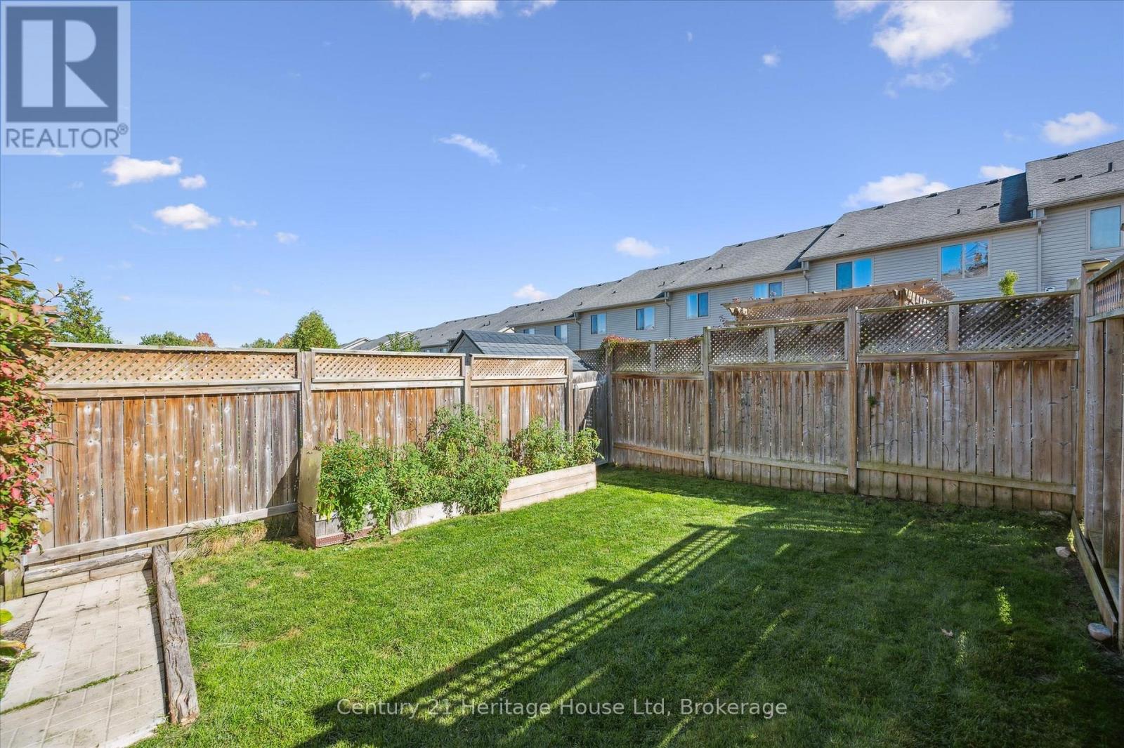 122 Creighton Avenue, Guelph, Ontario  N1E 0H8 - Photo 37 - X12457443