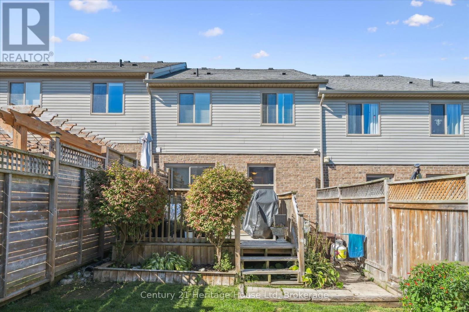 122 Creighton Avenue, Guelph, Ontario  N1E 0H8 - Photo 38 - X12457443