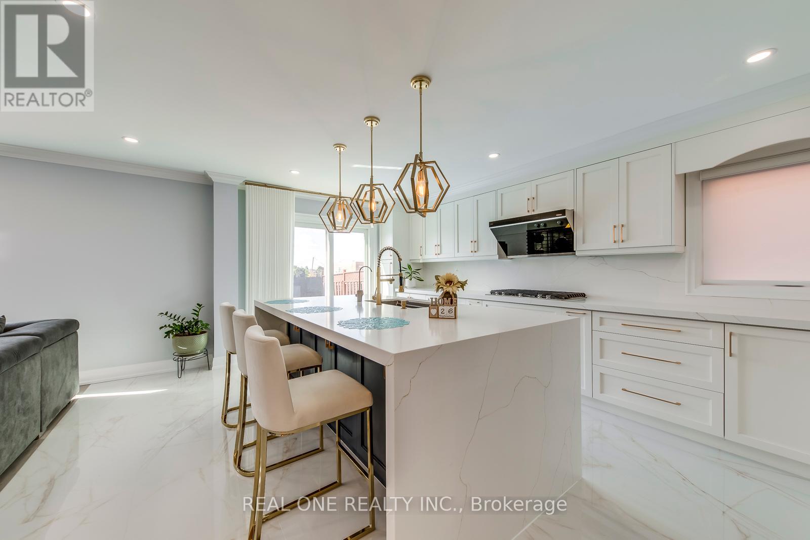 6150 Duford Drive, Mississauga, Ontario  L5V 1A6 - Photo 12 - W12457869
