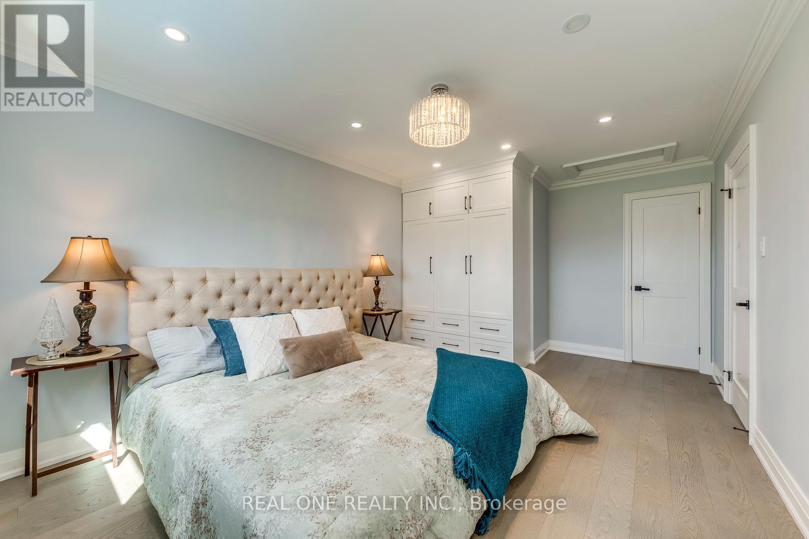 6150 Duford Drive, Mississauga, Ontario  L5V 1A6 - Photo 29 - W12457869
