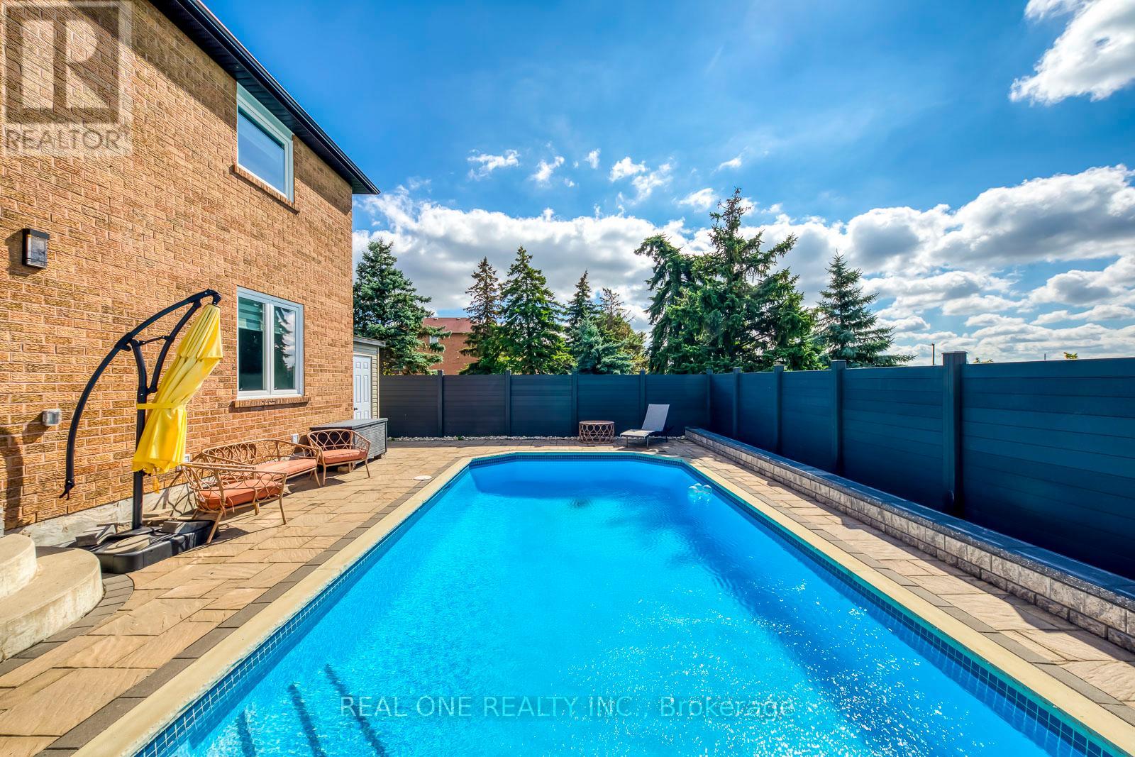 6150 Duford Drive, Mississauga, Ontario  L5V 1A6 - Photo 48 - W12457869