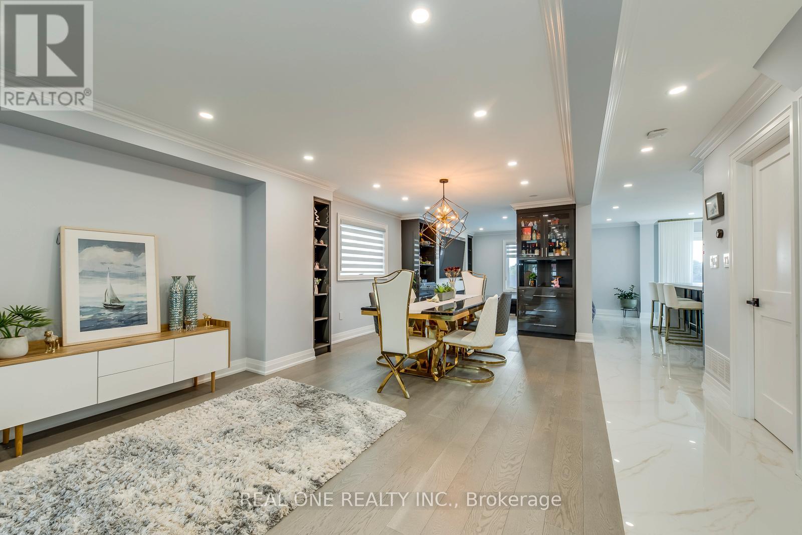 6150 Duford Drive, Mississauga, Ontario  L5V 1A6 - Photo 7 - W12457869