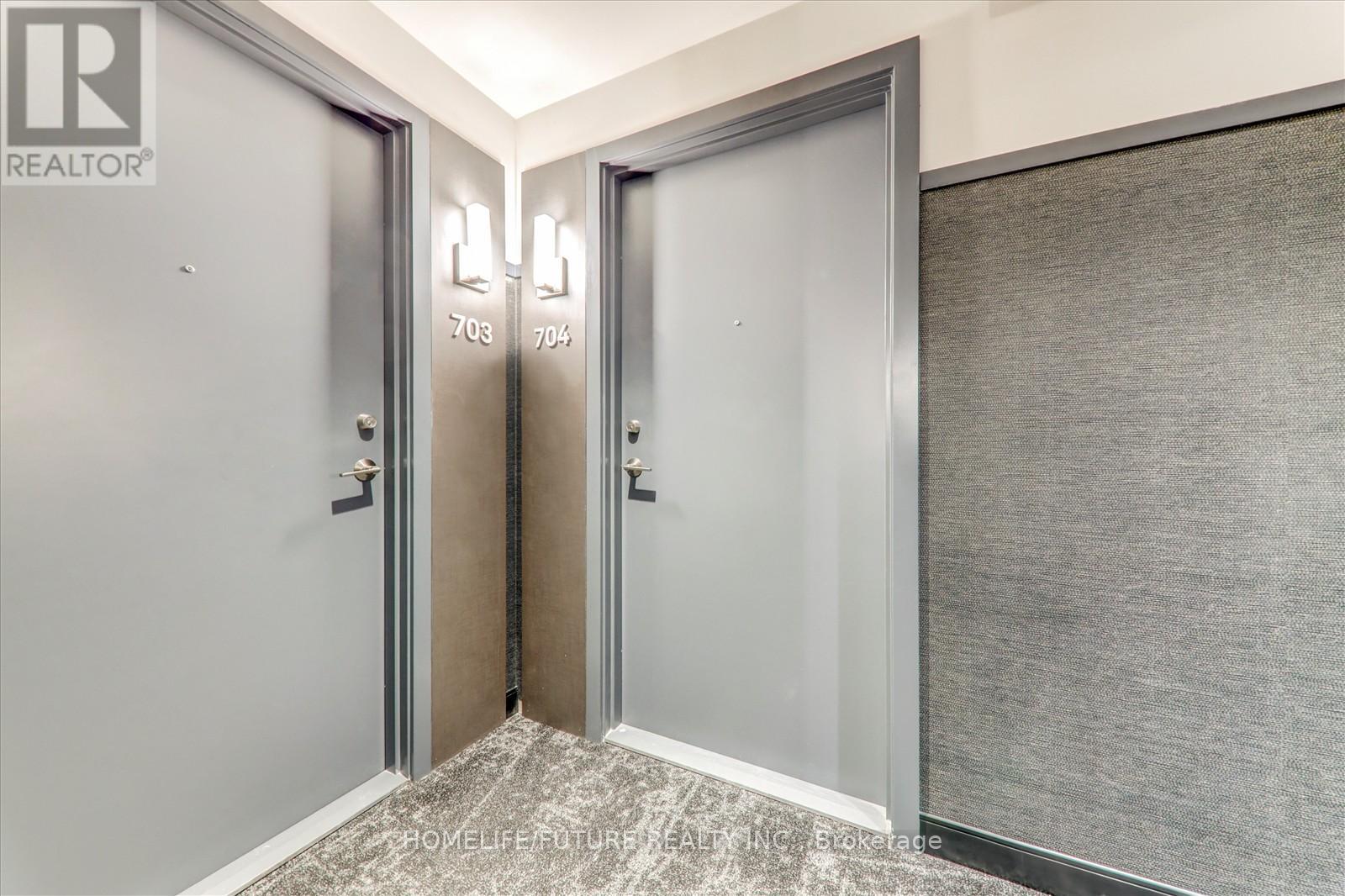 # 704 - 2485 Eglinton Avenue, Mississauga, Ontario  L5M 2T1 - Photo 12 - W12457878