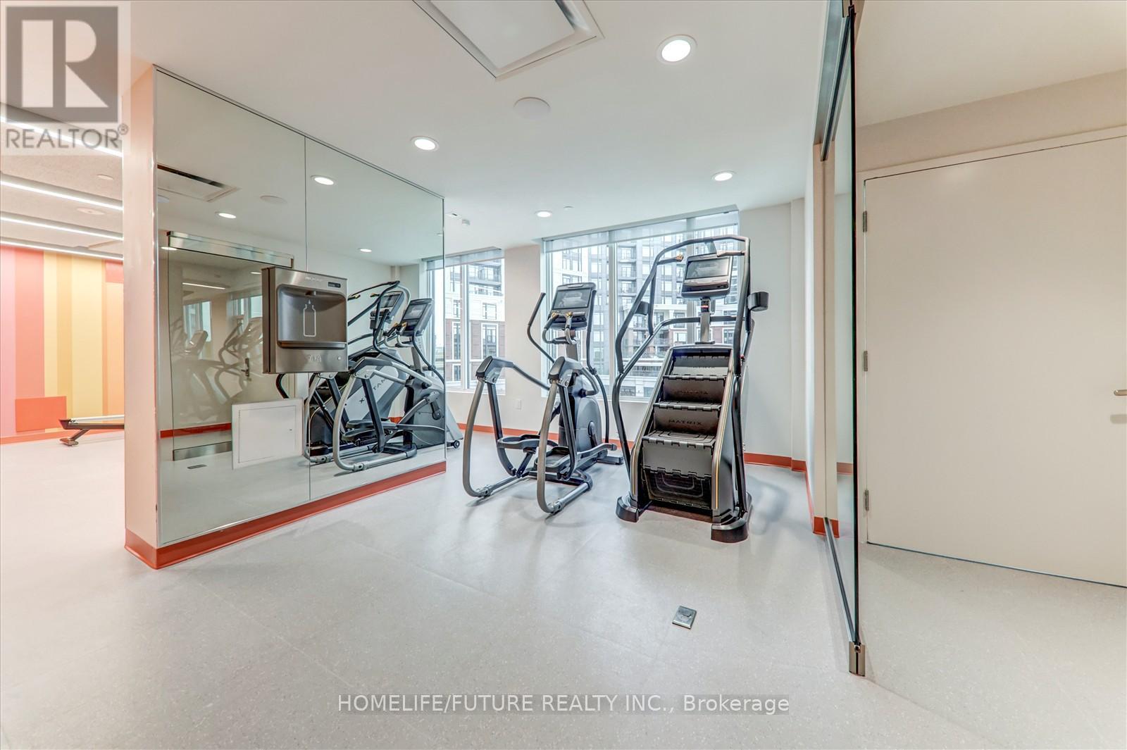 # 704 - 2485 Eglinton Avenue, Mississauga, Ontario  L5M 2T1 - Photo 24 - W12457878