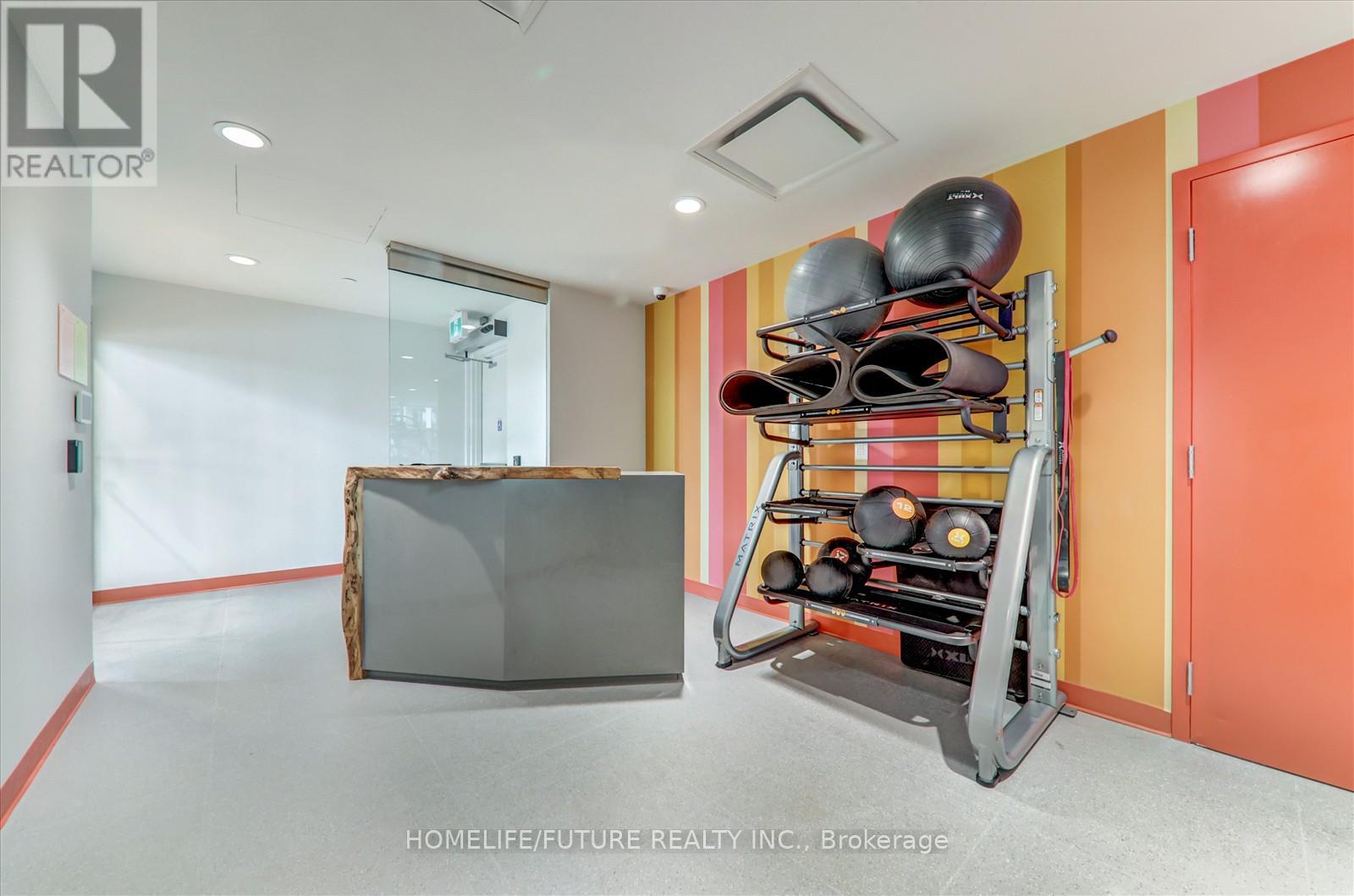 # 704 - 2485 Eglinton Avenue, Mississauga, Ontario  L5M 2T1 - Photo 27 - W12457878