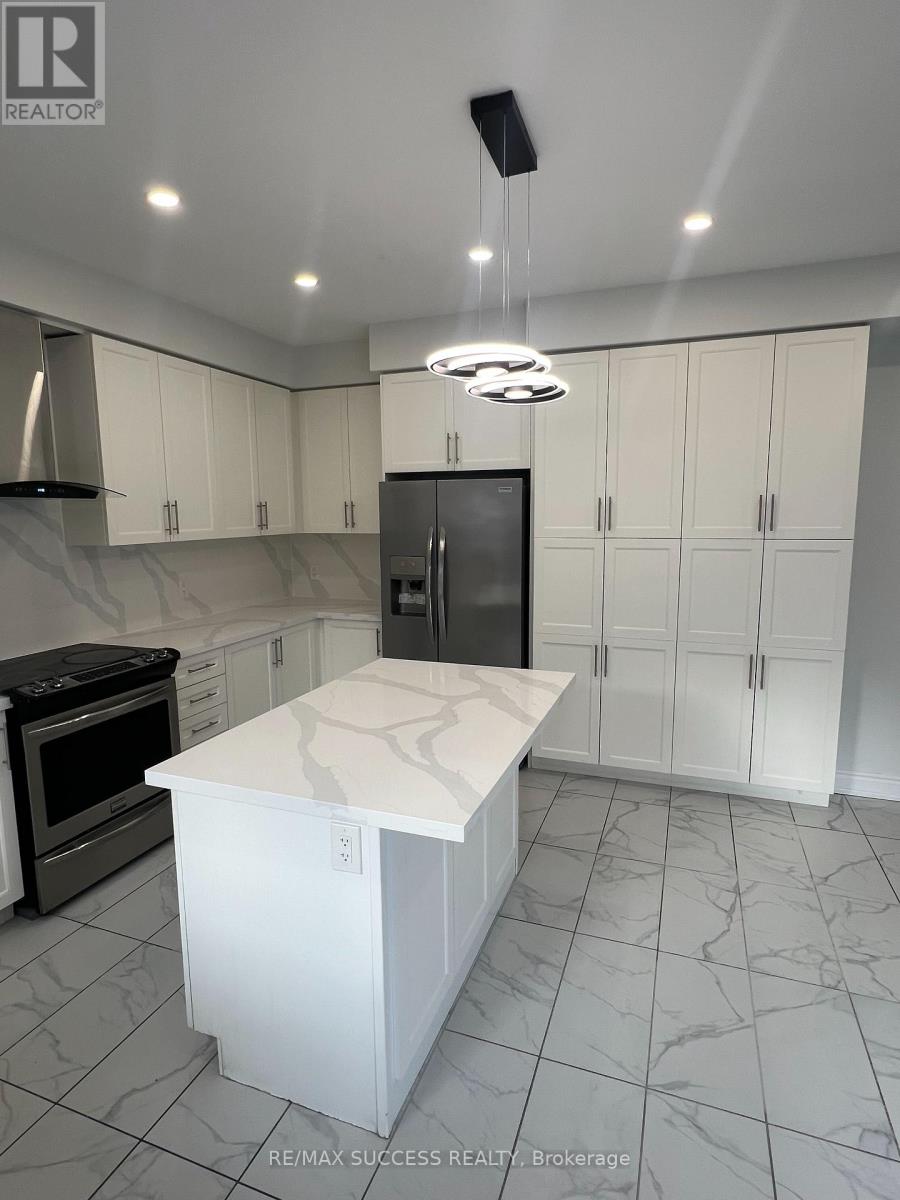 1554 Devine Point, Milton, Ontario  L9T 7K6 - Photo 15 - W12457893
