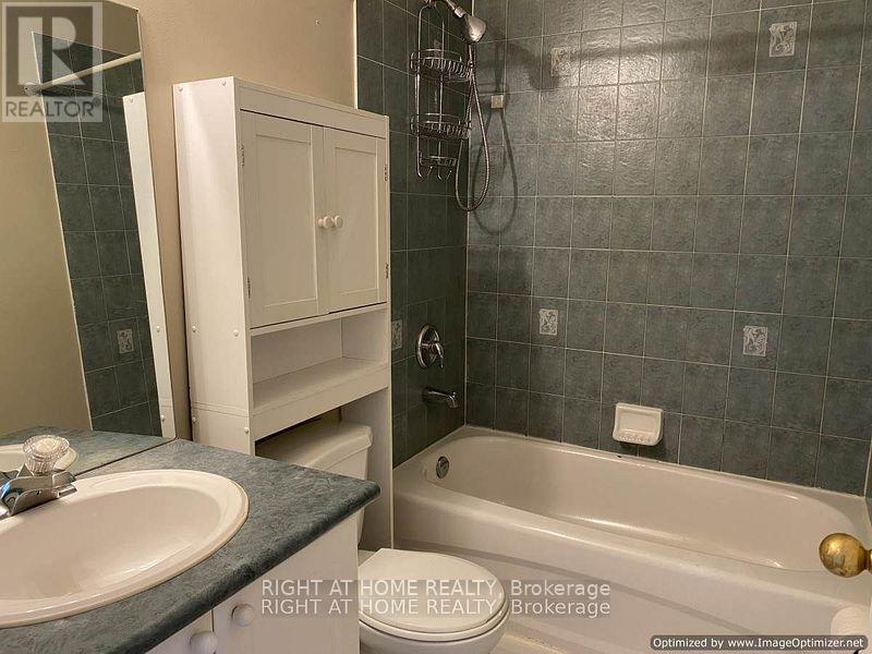 4372 Fairview Street, Burlington, Ontario  L7L 6S6 - Photo 14 - W12457895
