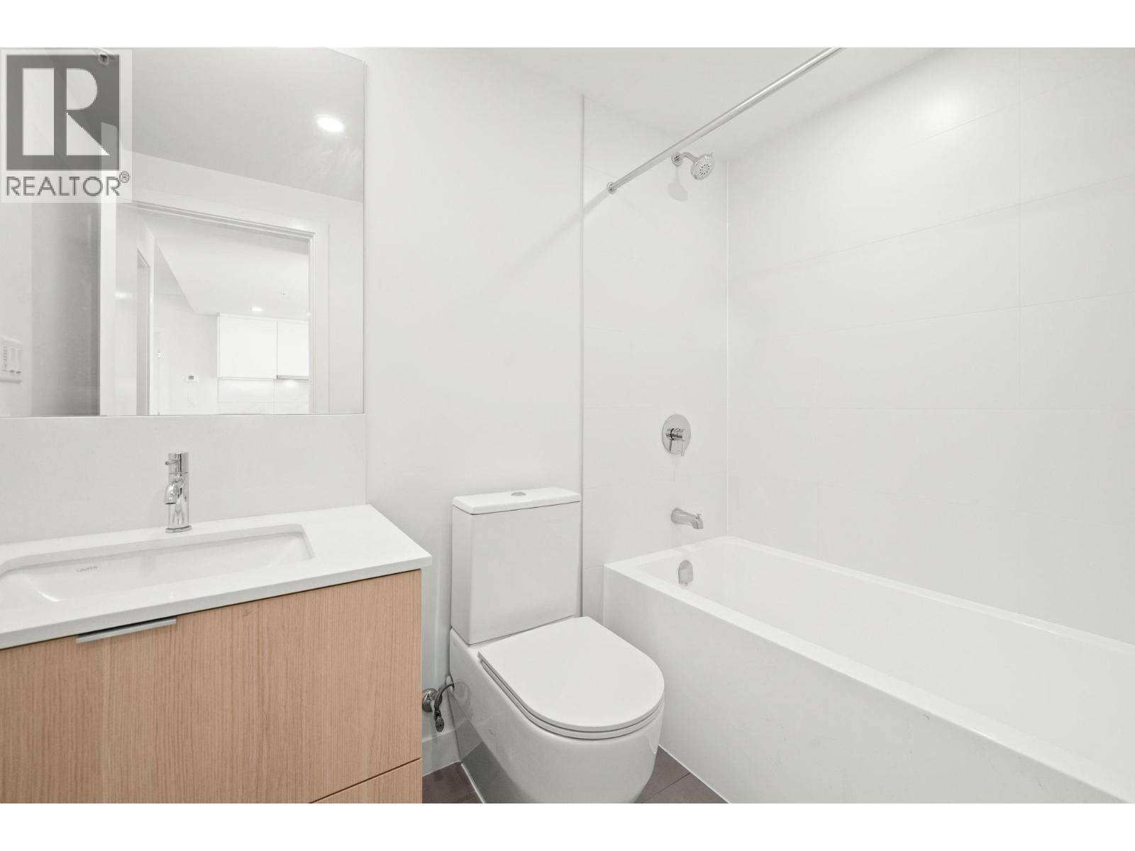 2508 318 Alderson Avenue, Coquitlam, British Columbia  V3K 0J1 - Photo 16 - R3057584