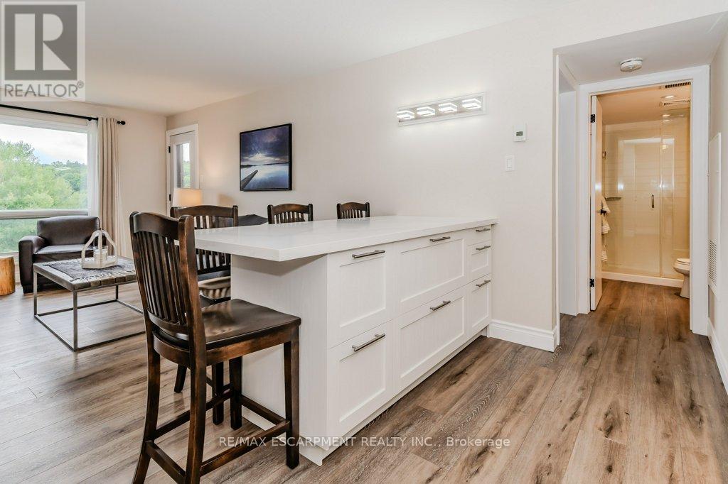 54-305 - 1235 Deerhurst Drive, Huntsville, Ontario  P1H 2E8 - Photo 10 - X12457887