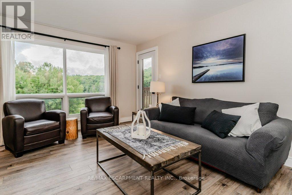 54-305 - 1235 Deerhurst Drive, Huntsville, Ontario  P1H 2E8 - Photo 5 - X12457887