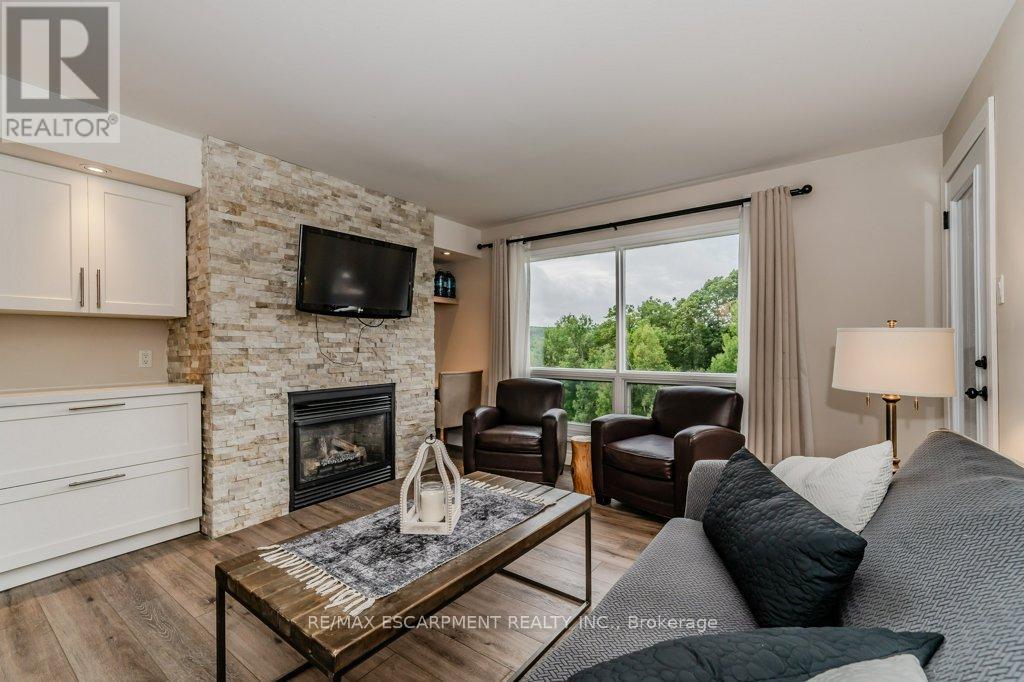 54-305 - 1235 Deerhurst Drive, Huntsville, Ontario  P1H 2E8 - Photo 6 - X12457887