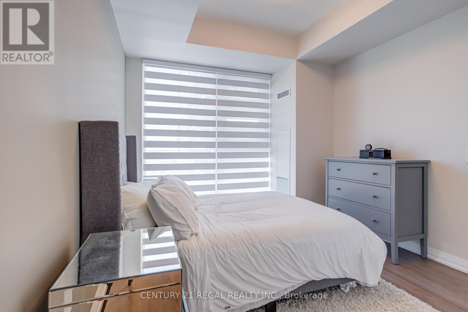 2125 - 9000 Jane Street, Vaughan, Ontario  L4K 0M6 - Photo 12 - N12457866