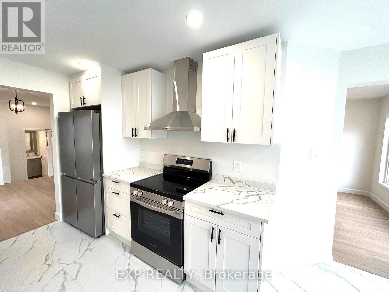 848 Ashenvale Way, Ottawa, Ontario  K4A 0S1 - Photo 11 - X12457907