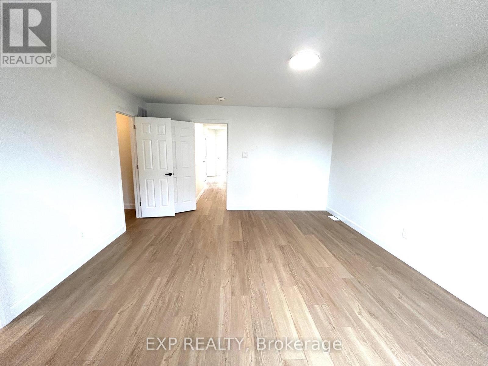 848 Ashenvale Way, Ottawa, Ontario  K4A 0S1 - Photo 21 - X12457907