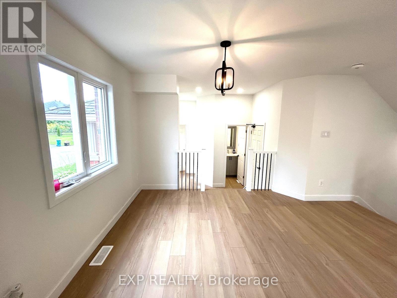 848 Ashenvale Way, Ottawa, Ontario  K4A 0S1 - Photo 8 - X12457907