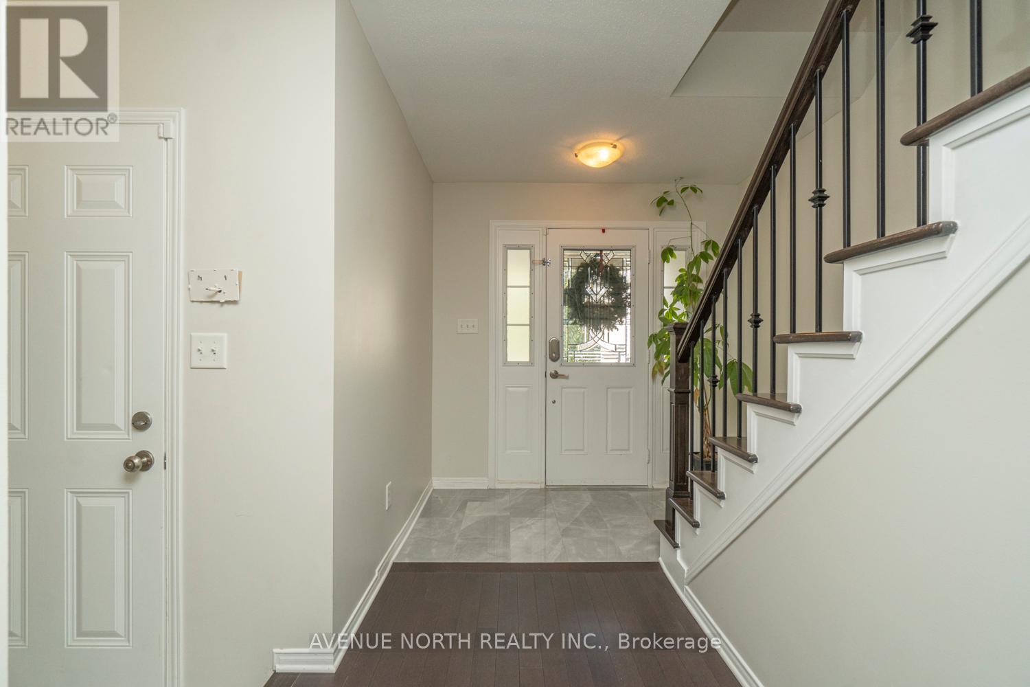 103 Osnabrook Private, Ottawa, Ontario  K2J 0G7 - Photo 2 - X12457909