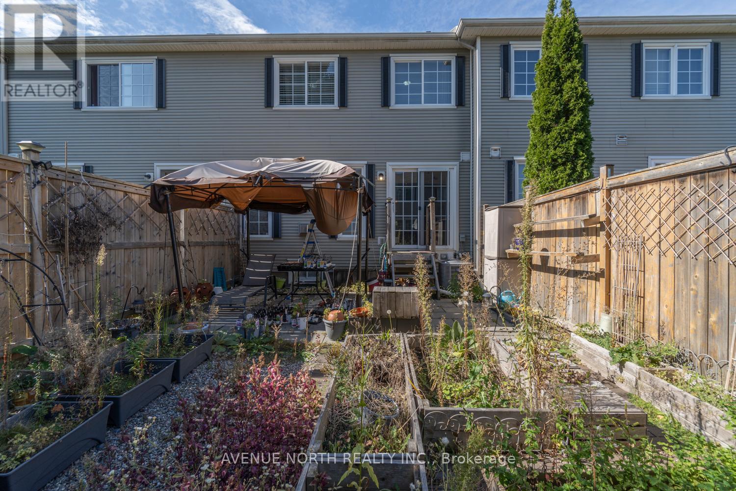 103 Osnabrook Private, Ottawa, Ontario  K2J 0G7 - Photo 36 - X12457909