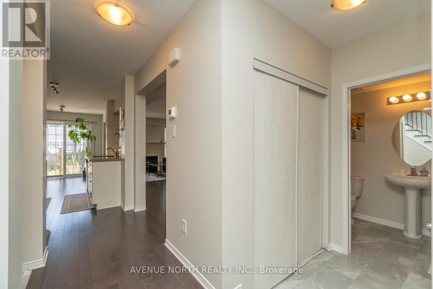103 Osnabrook Private, Ottawa, Ontario  K2J 0G7 - Photo 4 - X12457909