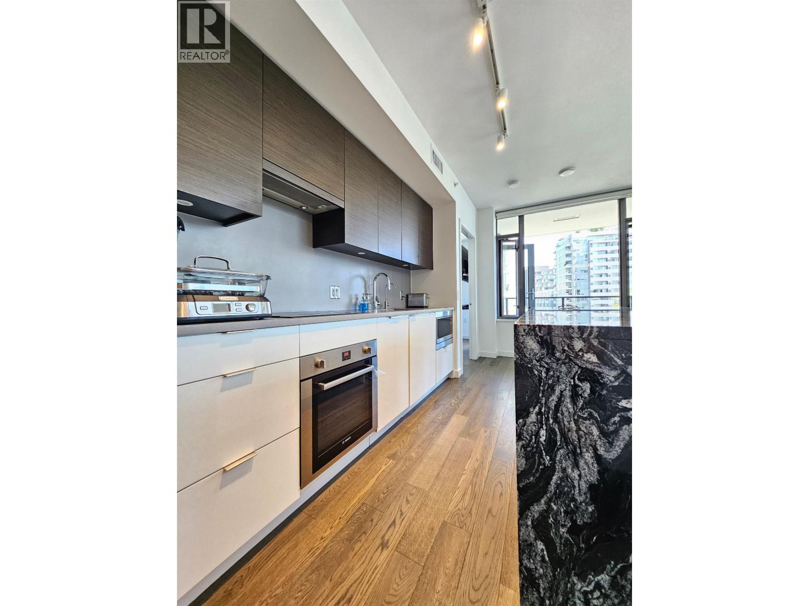 1688 Pullman Porter Street, Vancouver, British Columbia  V5T 1C5 - Photo 5 - R3057670