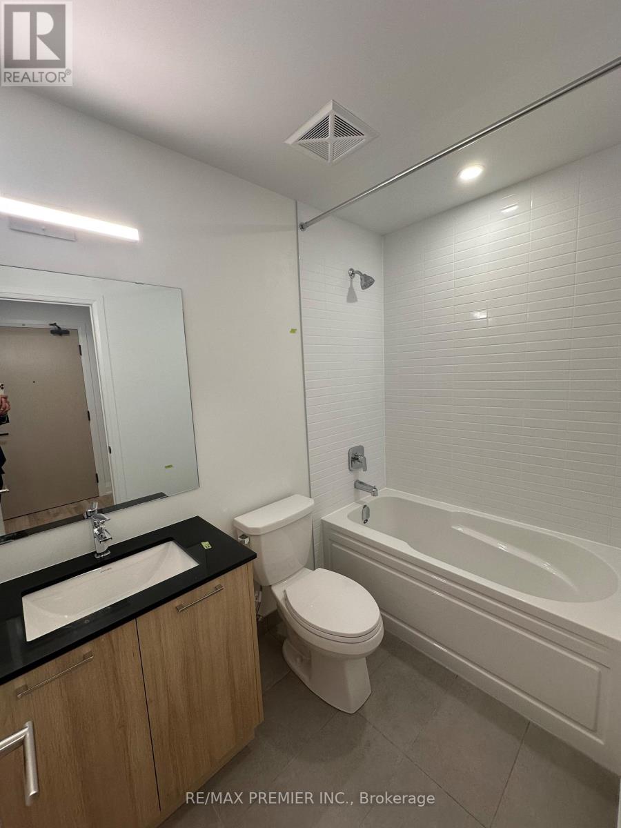 324 - 3250 Carding Mill Trail, Oakville, Ontario  L6M 1L3 - Photo 10 - W12457870