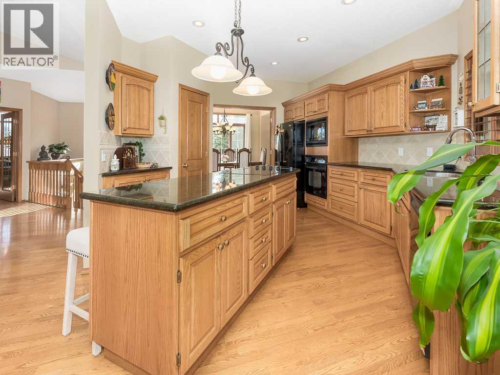 51 Hamptons Drive Nw, Calgary, Alberta  T3A 5H7 - Photo 15 - A2263908