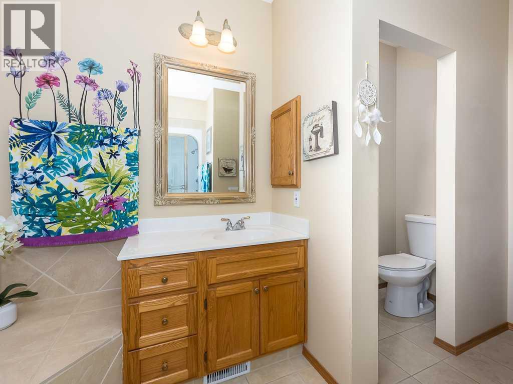51 Hamptons Drive Nw, Calgary, Alberta  T3A 5H7 - Photo 32 - A2263908