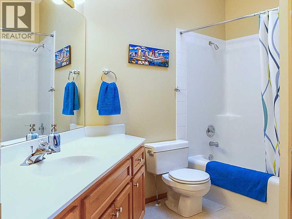 51 Hamptons Drive Nw, Calgary, Alberta  T3A 5H7 - Photo 34 - A2263908