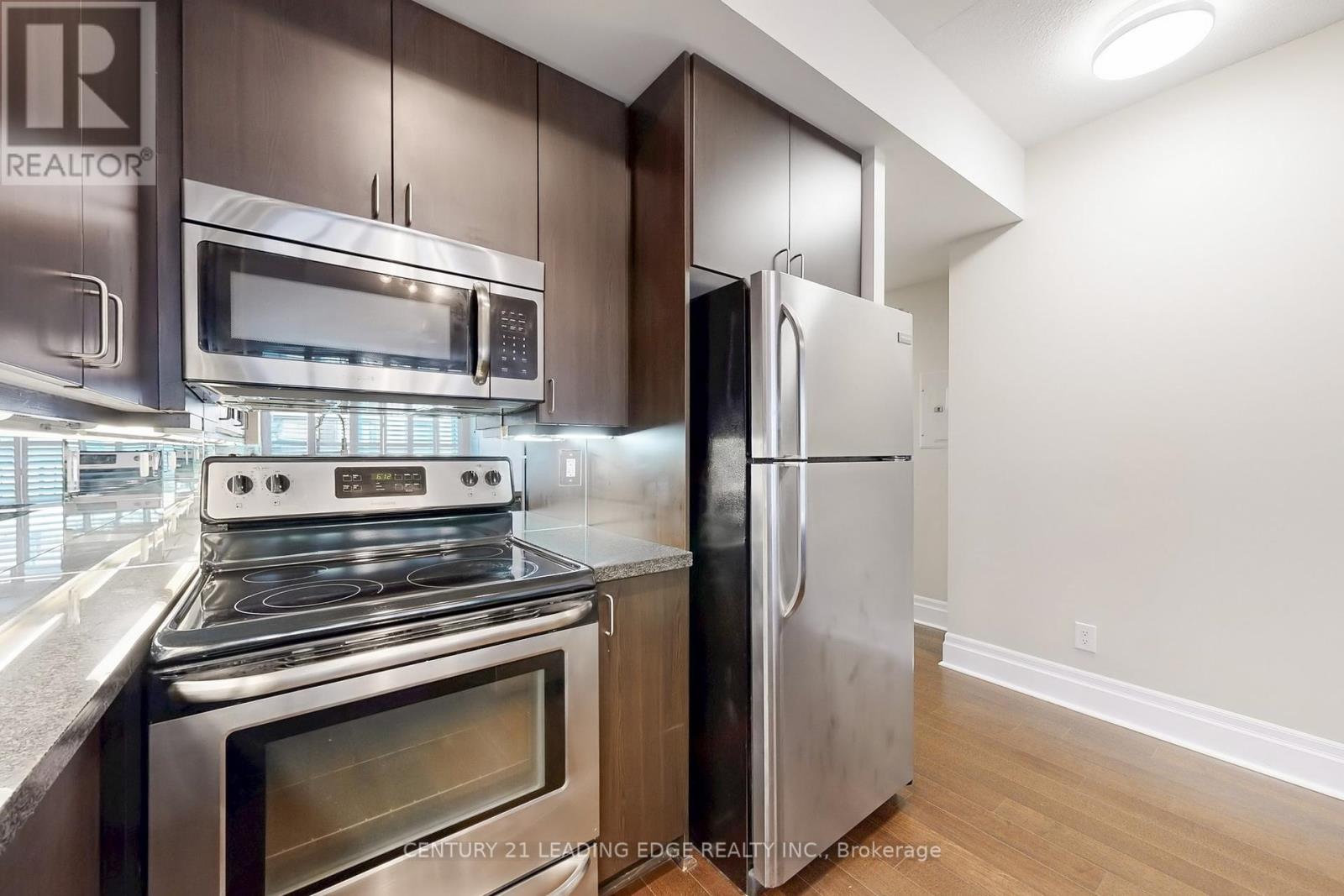 906 - 131 Upper Duke Crescent, Markham, Ontario  L6G 0C9 - Photo 4 - N12457905