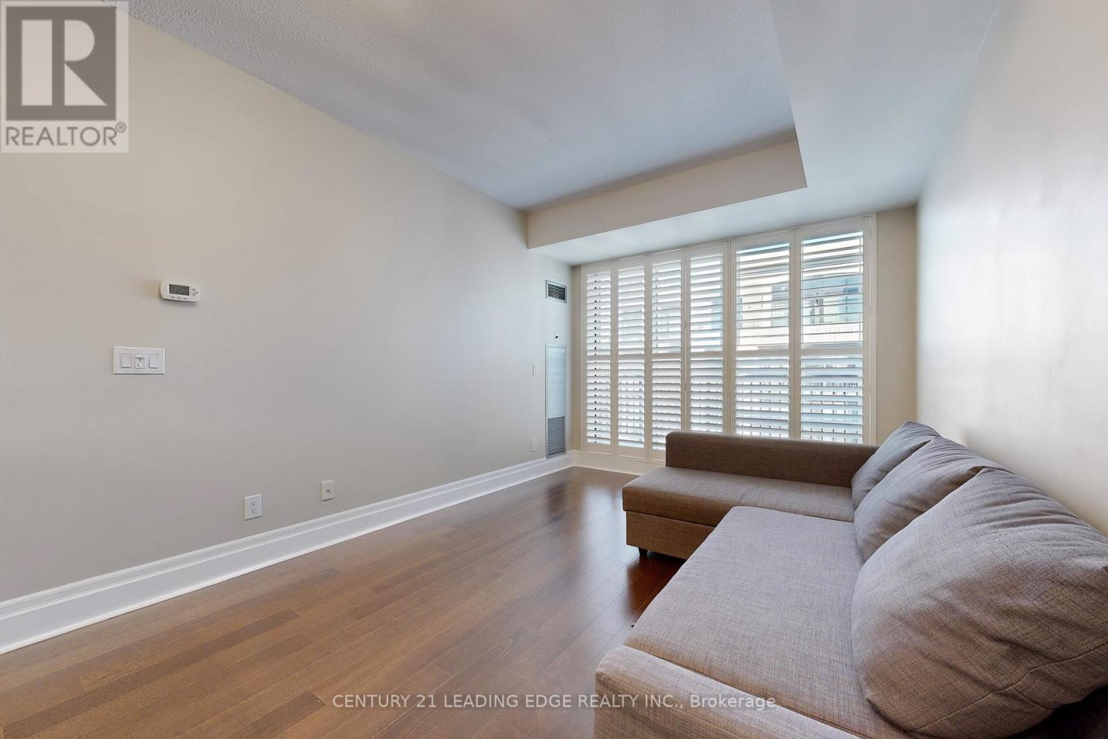 906 - 131 Upper Duke Crescent, Markham, Ontario  L6G 0C9 - Photo 7 - N12457905