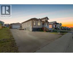 177 Beaverglen Close Beacon Hill, Fort McMurray, Ca