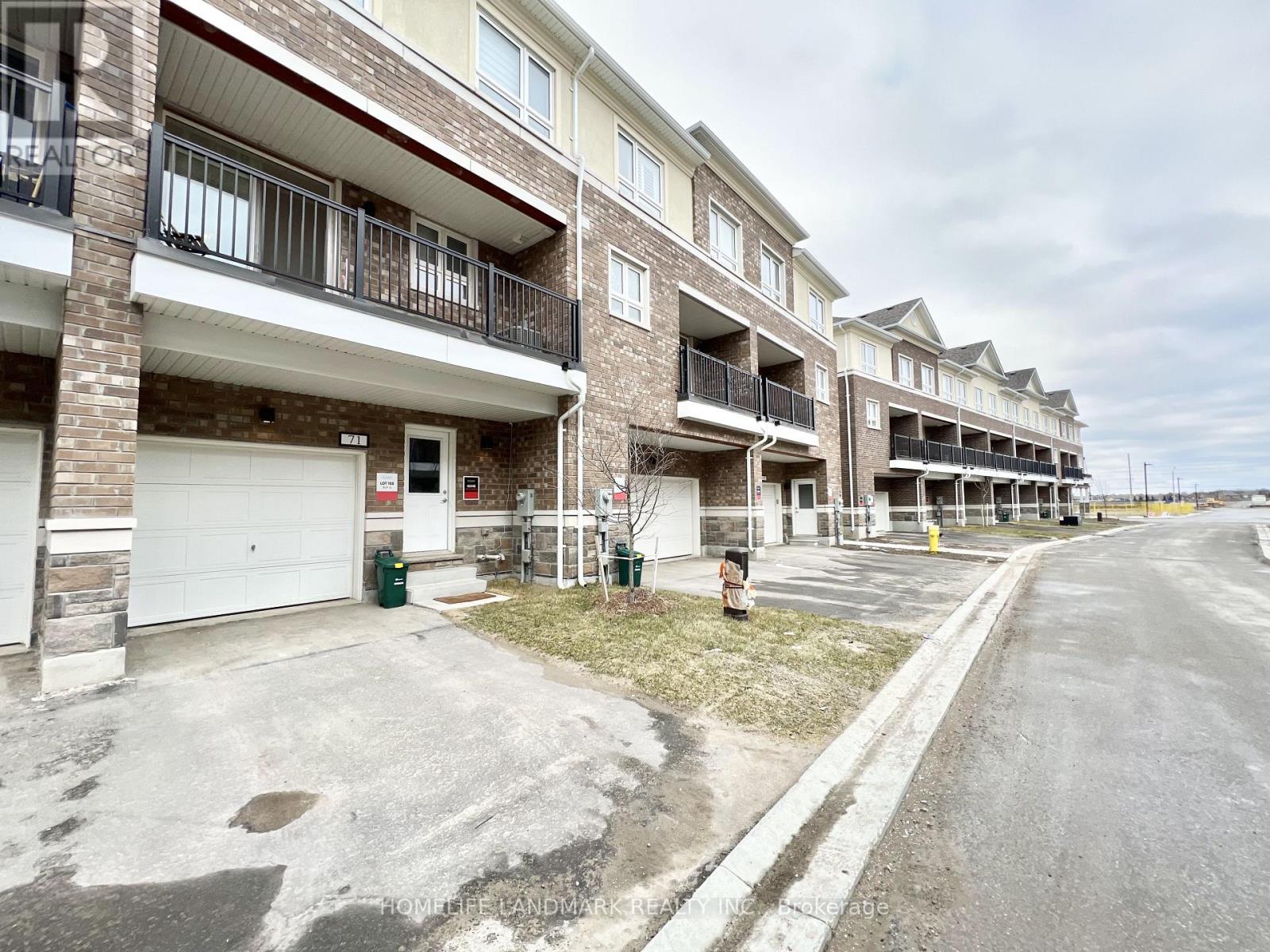 71 Massachusetts Lane, Markham, Ontario  L6E 2C1 - Photo 2 - N12435808
