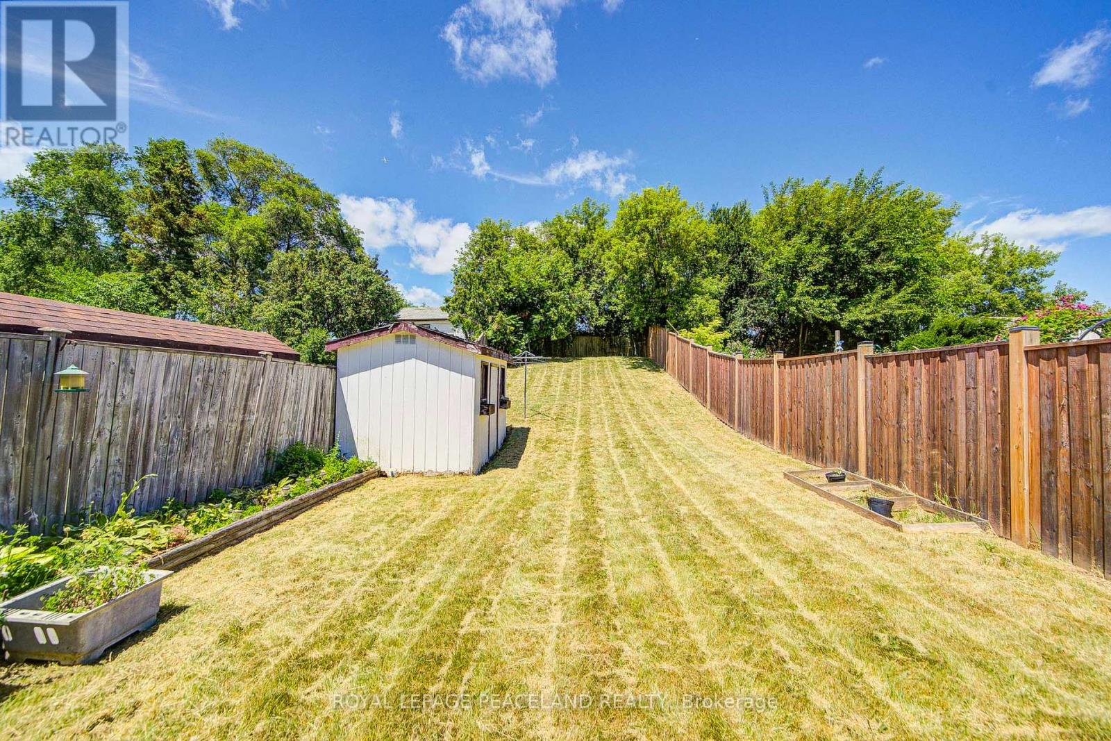 718 Eaglemount Crescent, Mississauga, Ontario  L5C 1N9 - Photo 47 - W12373874