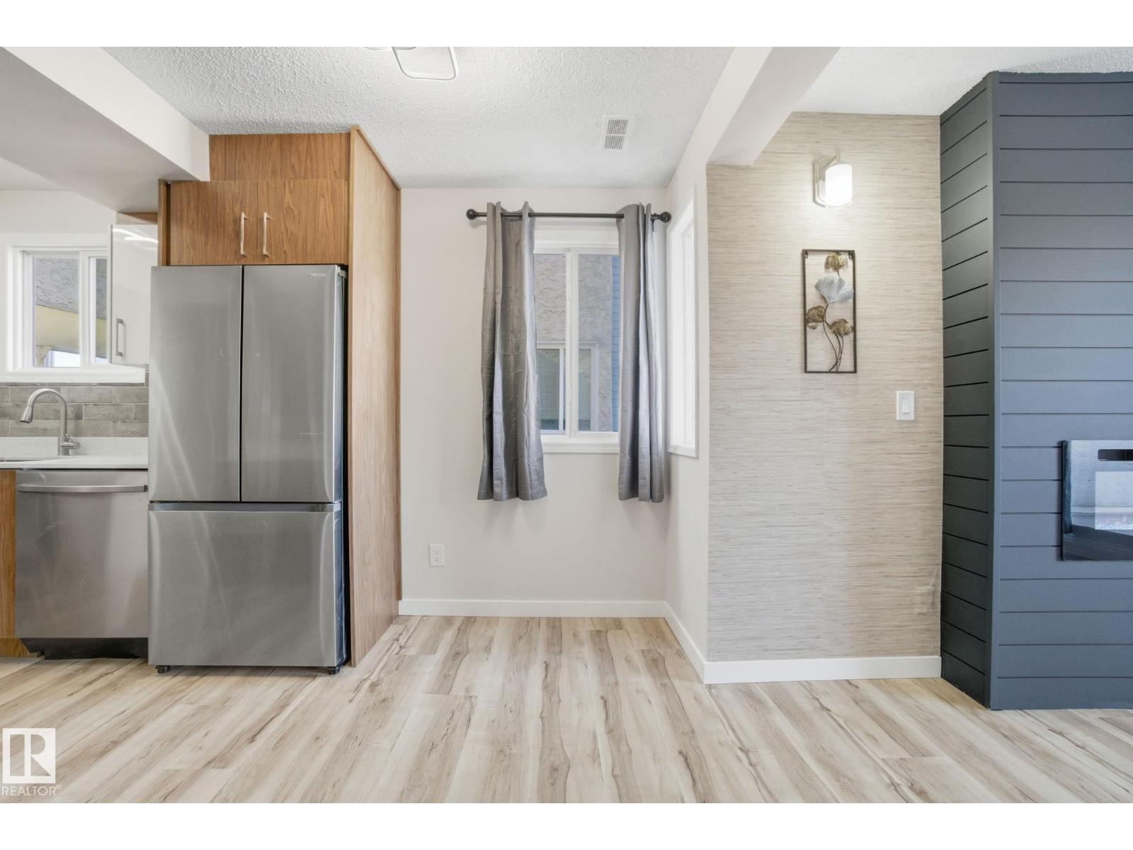 71 Lancaster Tc Nw, Edmonton, Alberta  T5X 5S5 - Photo 10 - E4461785