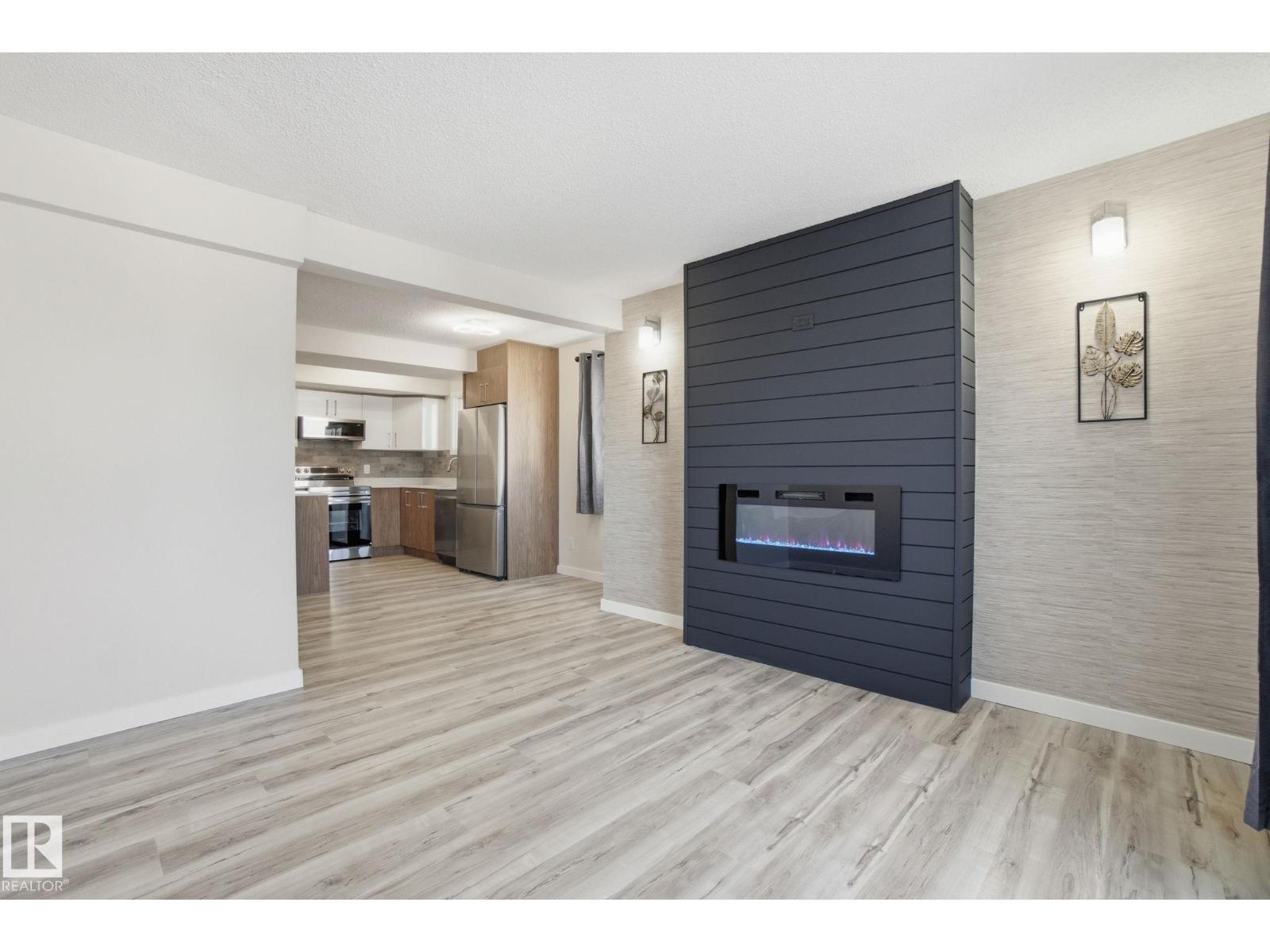 71 Lancaster Tc Nw, Edmonton, Alberta  T5X 5S5 - Photo 11 - E4461785