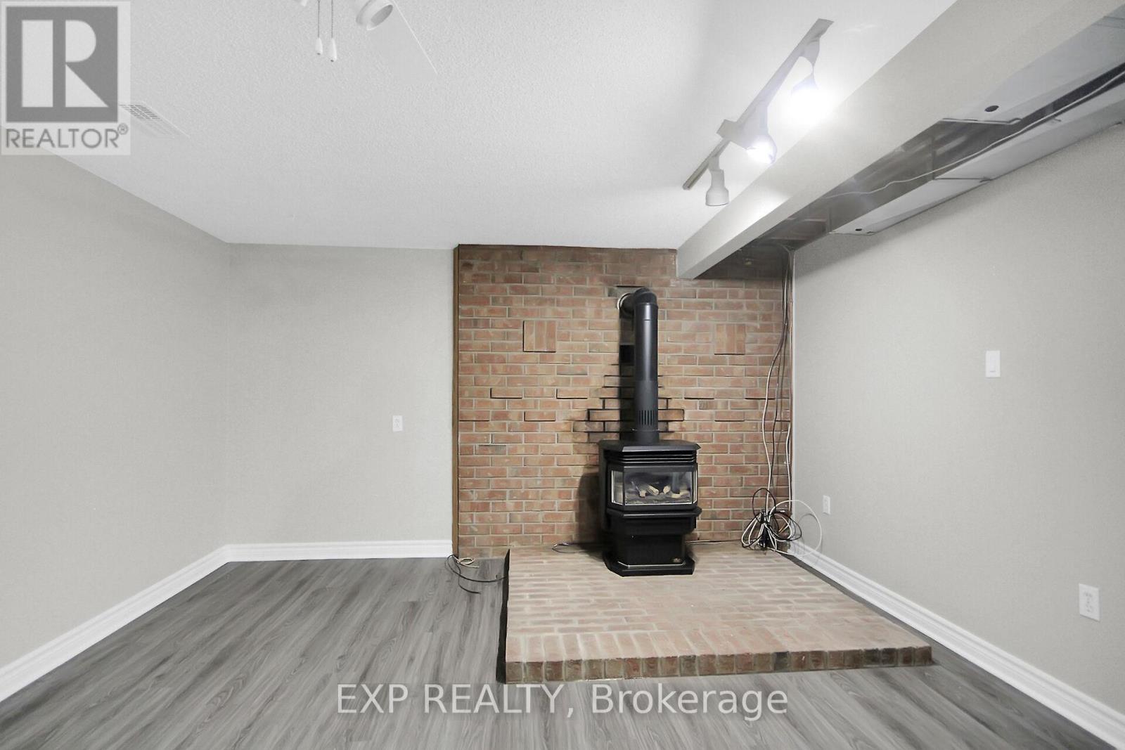 1083 Eadie Road, Russell, Ontario  K4R 1E5 - Photo 18 - X12457925