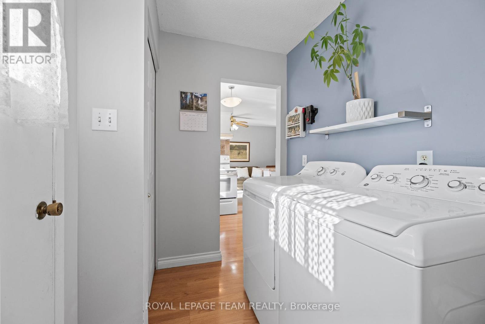 2486 Regina Street, Ottawa, Ontario  K2B 6X5 - Photo 11 - X12457928