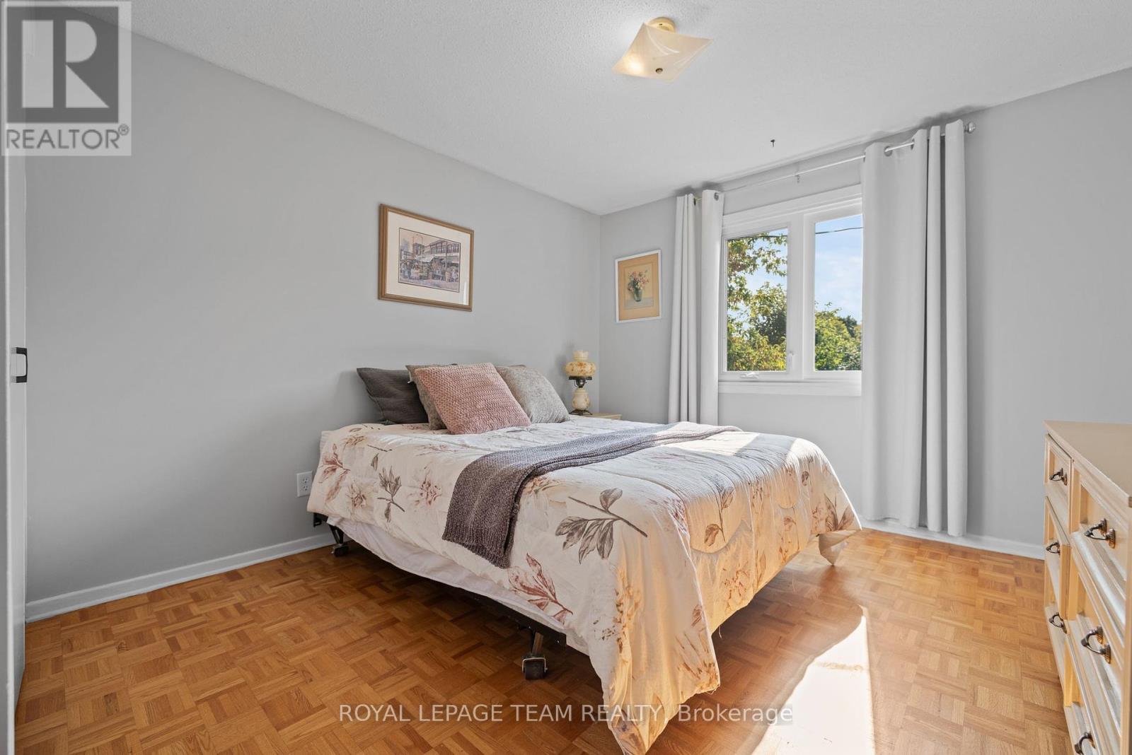2486 Regina Street, Ottawa, Ontario  K2B 6X5 - Photo 16 - X12457928