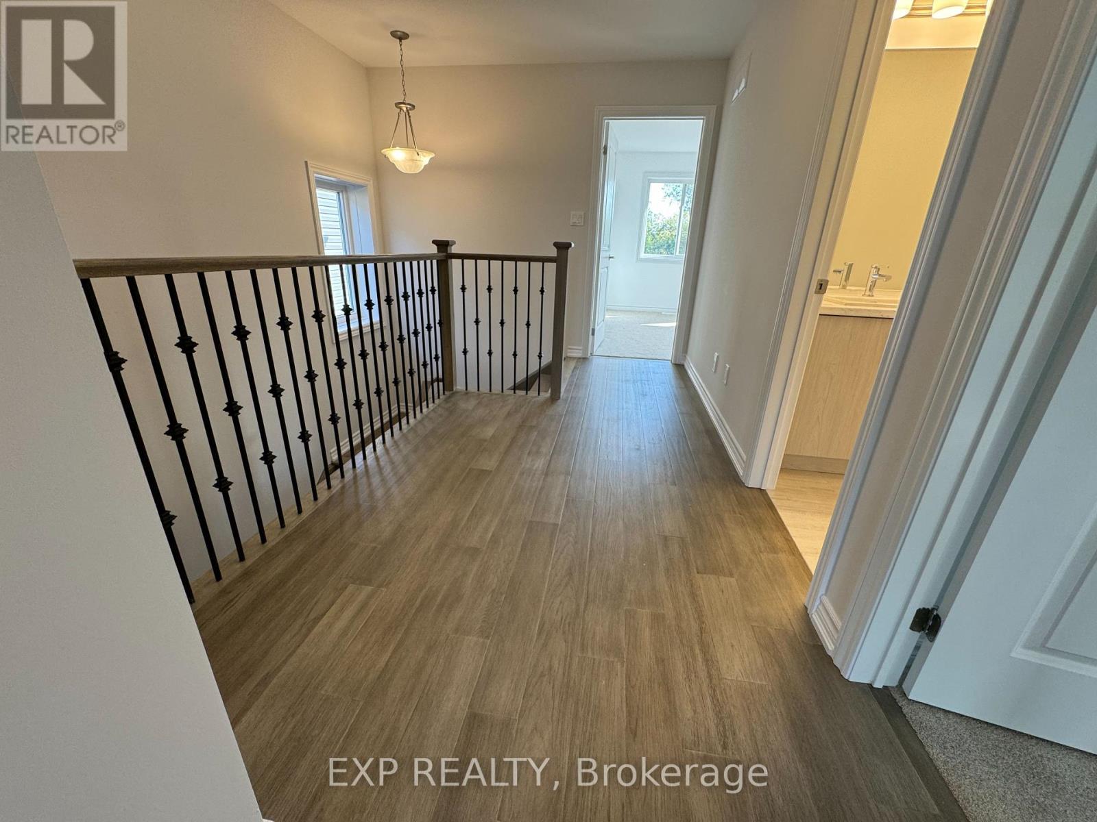 47 Laugher Ave Avenue, Welland, Ontario  L3B 0N6 - Photo 11 - X12457922