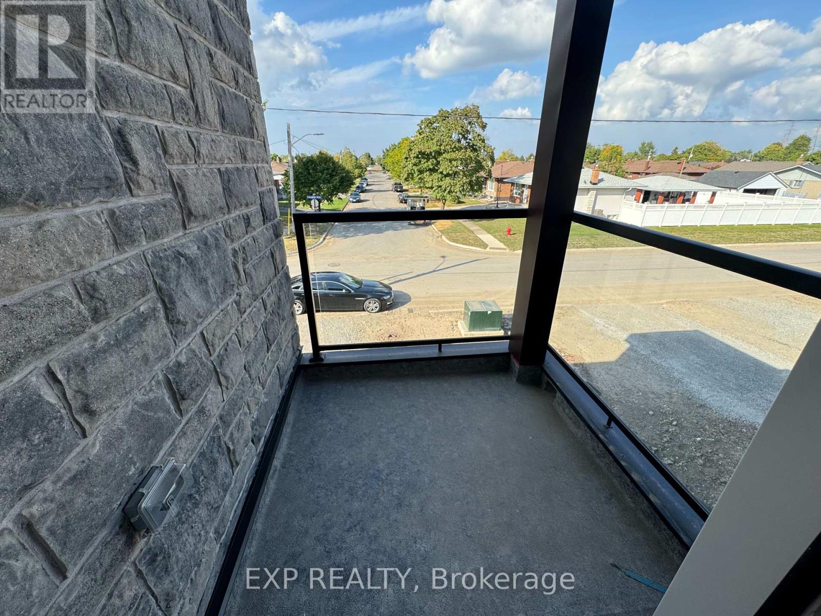 47 Laugher Ave Avenue, Welland, Ontario  L3B 0N6 - Photo 13 - X12457922