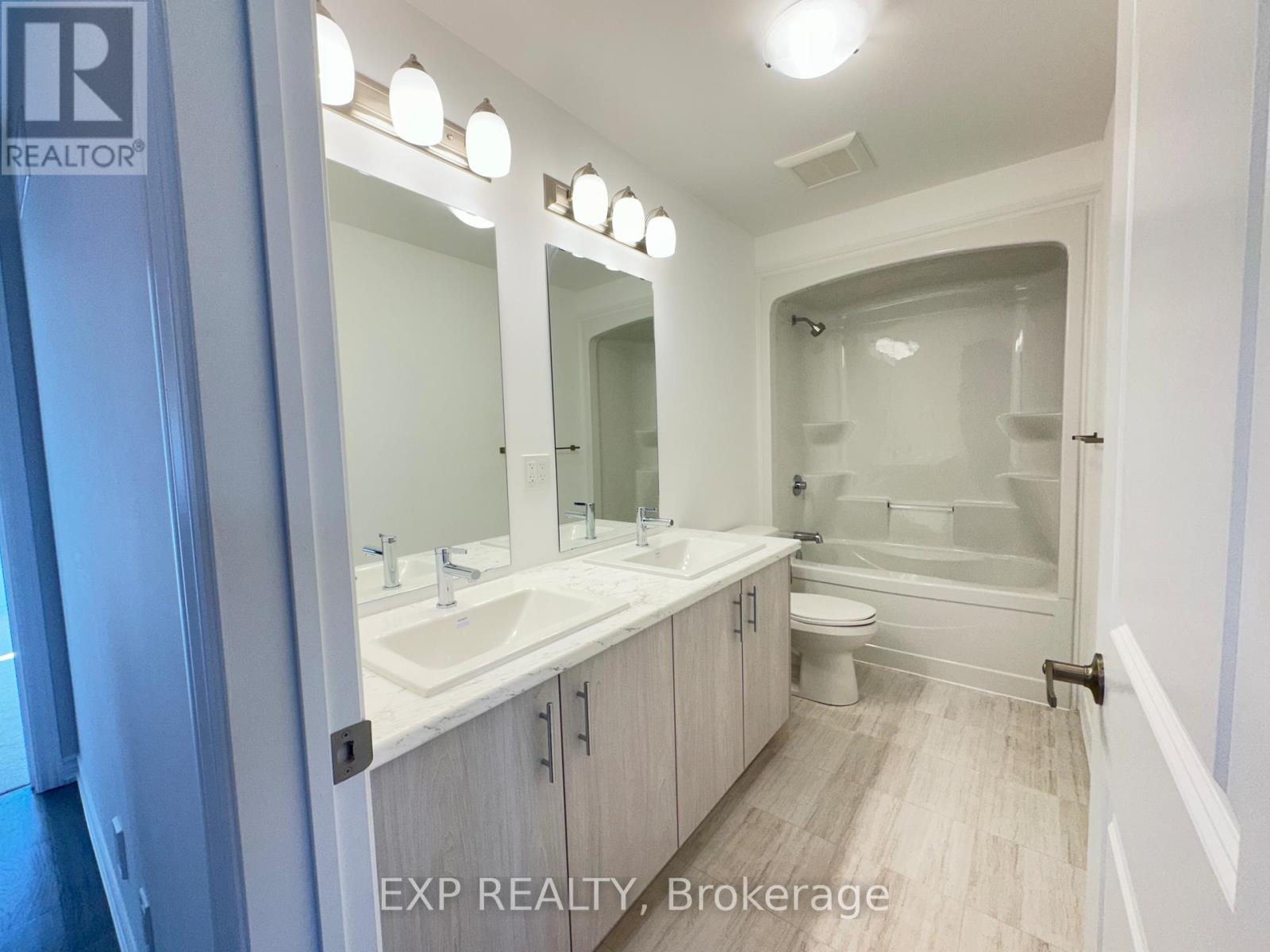 47 Laugher Ave Avenue, Welland, Ontario  L3B 0N6 - Photo 17 - X12457922