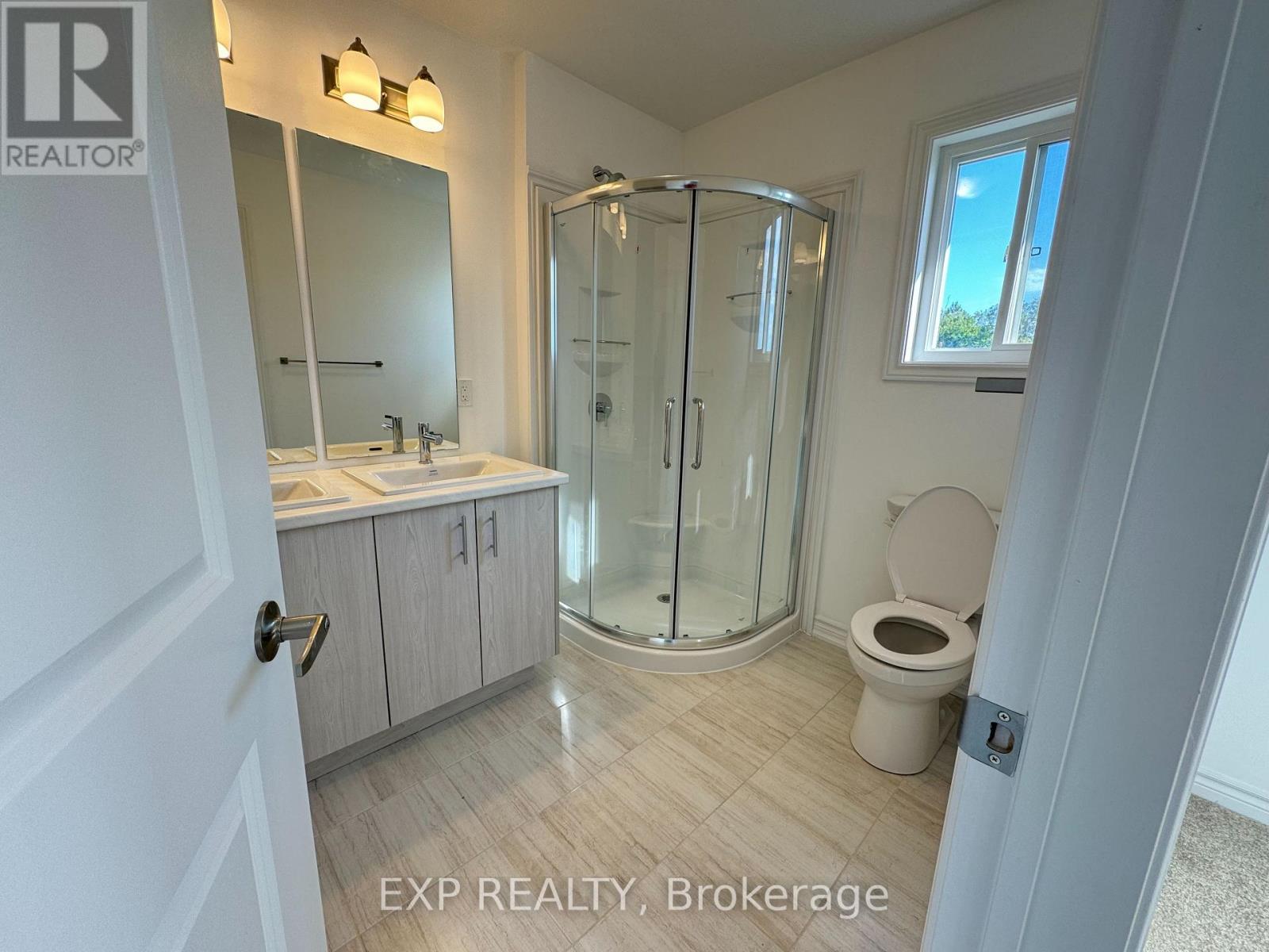 47 Laugher Ave Avenue, Welland, Ontario  L3B 0N6 - Photo 20 - X12457922