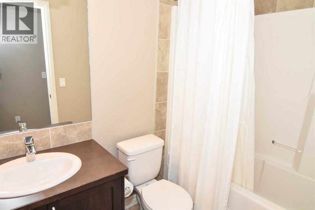 12 Legacy Gate Se, Calgary, Alberta  T2X 0W4 - Photo 25 - A2263644