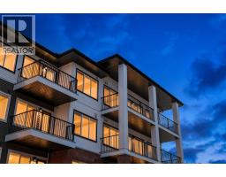 2302, 6 Merganser Drive W Chelsea