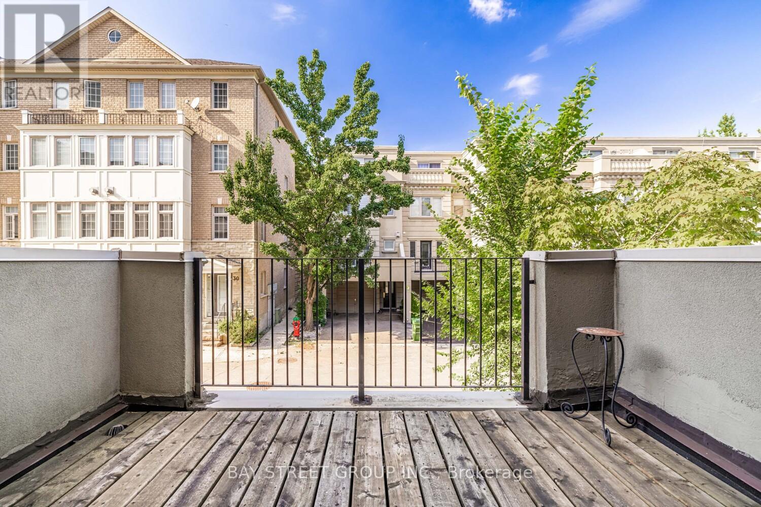 35 William Poole Way, Toronto, Ontario  M2N 7A6 - Photo 37 - C12457915